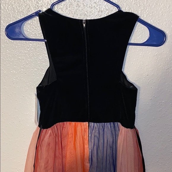 Kids Dress - Picture 3 of 5